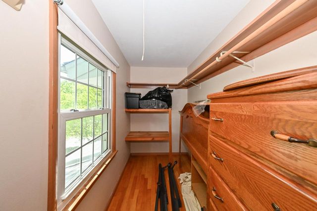 13780 W Graham STREET, New Berlin, WI 53151