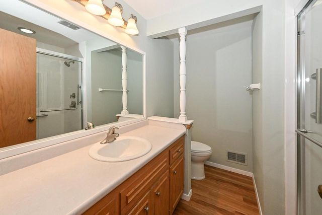 13780 W Graham STREET, New Berlin, WI 53151