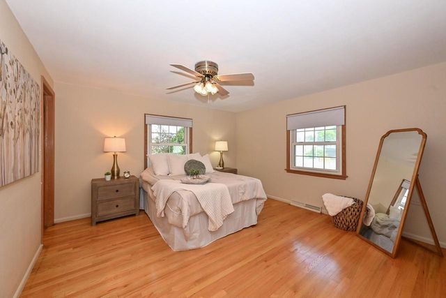 13780 W Graham STREET, New Berlin, WI 53151
