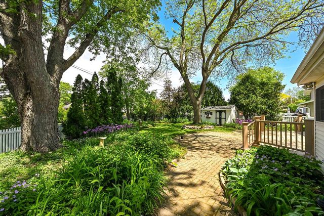 13780 W Graham STREET, New Berlin, WI 53151