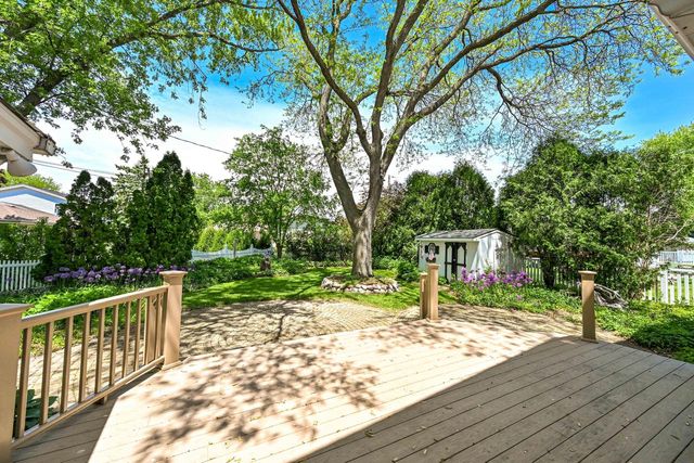 13780 W Graham STREET, New Berlin, WI 53151
