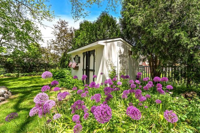 13780 W Graham STREET, New Berlin, WI 53151