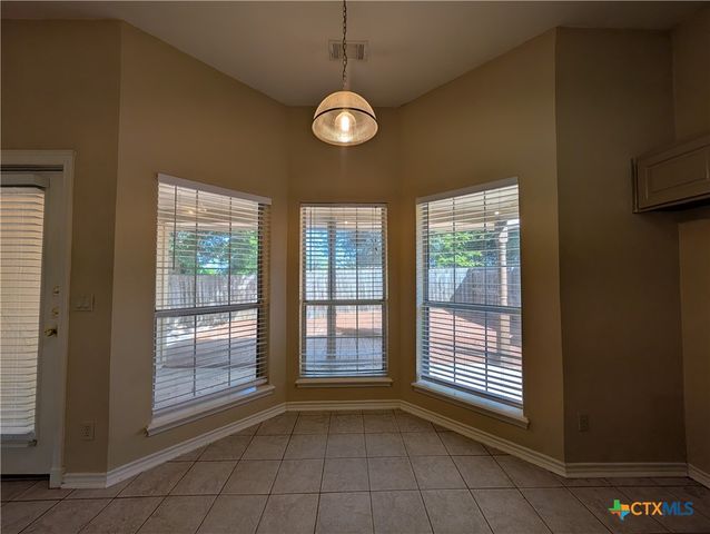 1043 Rivertree Drive, New Braunfels, TX 78130