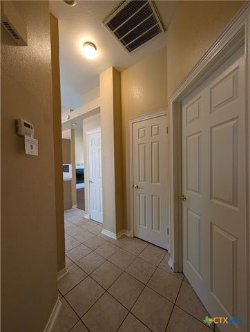 1043 Rivertree Drive, New Braunfels, TX 78130