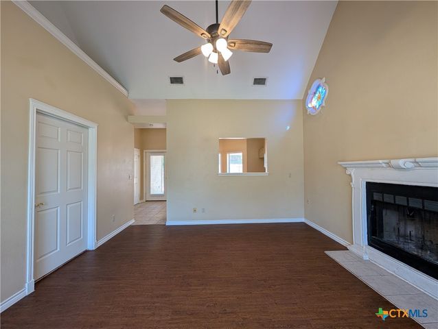 1043 Rivertree Drive, New Braunfels, TX 78130