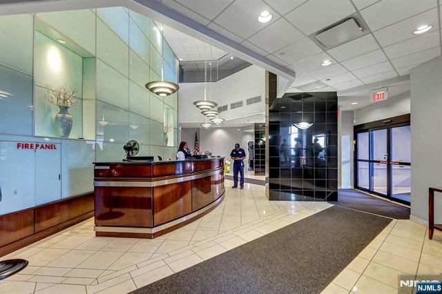 7000 Boulevard East 39G, Guttenberg, NJ 07093