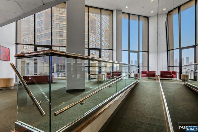 7000 Boulevard East 39G, Guttenberg, NJ 07093