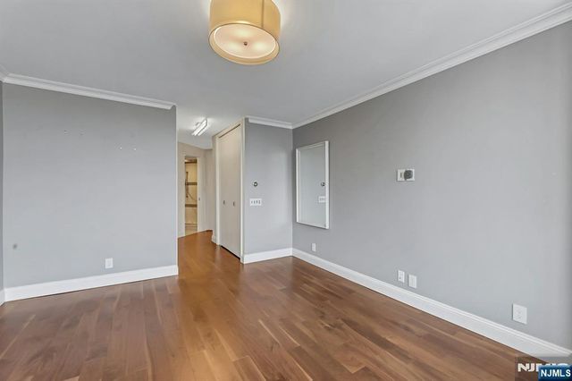 7000 Boulevard East 39G, Guttenberg, NJ 07093