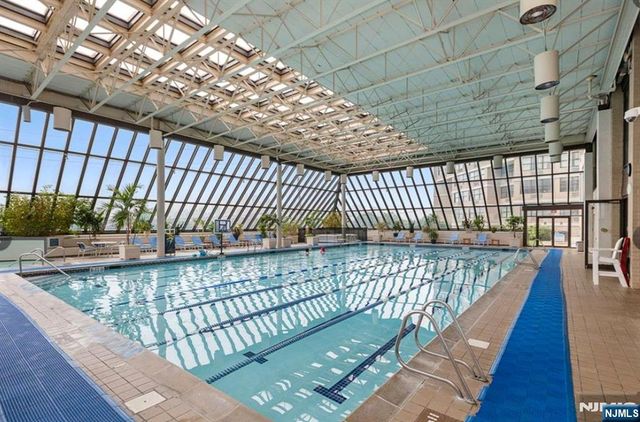 7000 Boulevard East 39G, Guttenberg, NJ 07093