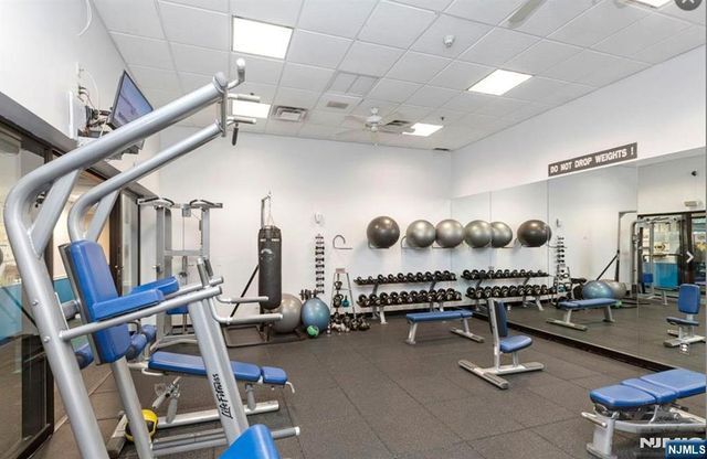 7000 Boulevard East 39G, Guttenberg, NJ 07093