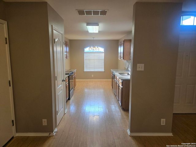 15306 Winged Foot, Selma, TX 78154