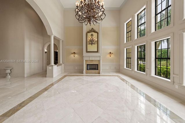 9001 SW 59th Ct, Pinecrest, FL 33156