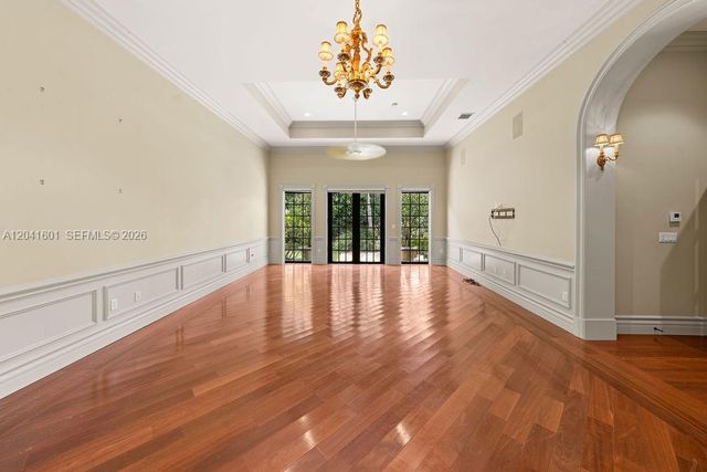 9001 SW 59th Ct, Pinecrest, FL 33156