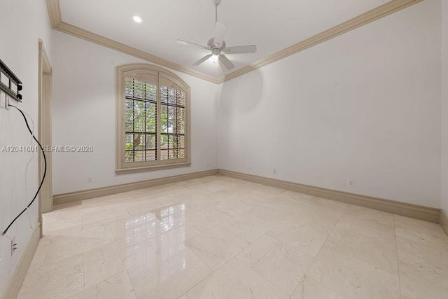 9001 SW 59th Ct, Pinecrest, FL 33156