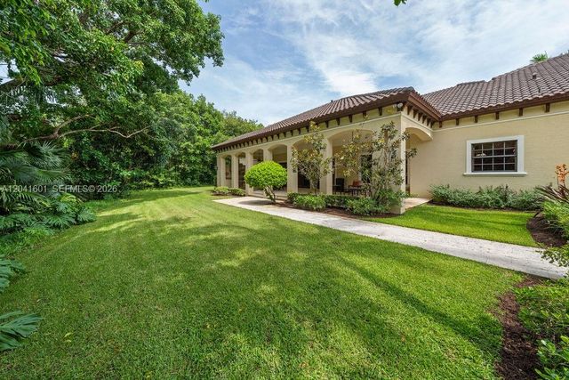 9001 SW 59th Ct, Pinecrest, FL 33156