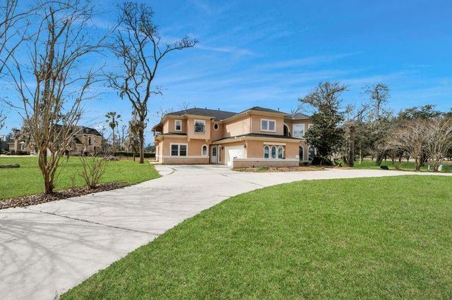 8930 Water Crest Trail, Richmond, TX 77469