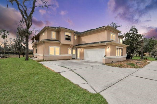 8930 Water Crest Trail, Richmond, TX 77469