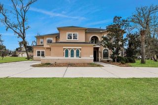 8930 Water Crest Trail, Richmond, TX 77469