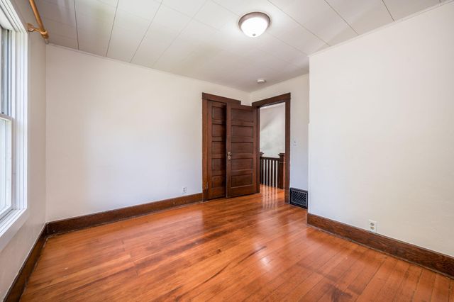 431 Nicollet Avenue, Mankato, MN 56003