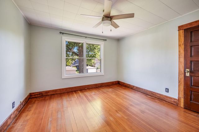 431 Nicollet Avenue, Mankato, MN 56003