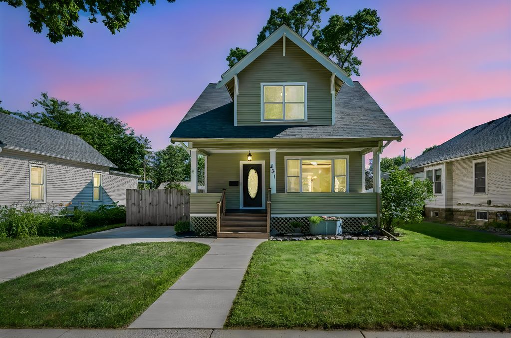 431 Nicollet Avenue, Mankato, MN 56003
