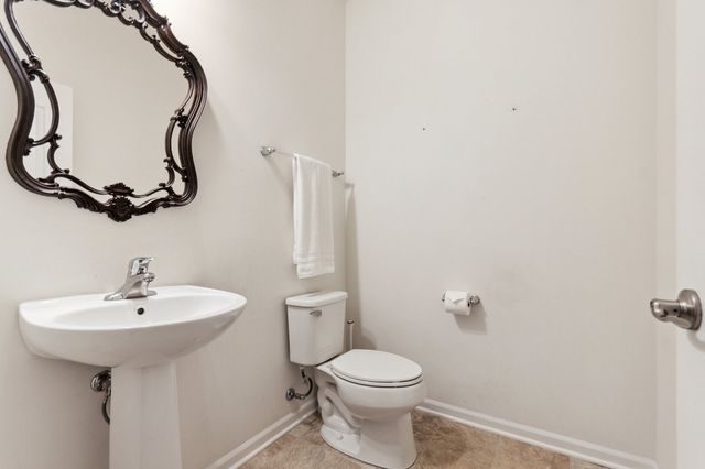 12811 Conifer Street, Plainfield, IL 60585