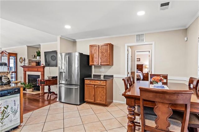 3109 Asheton Grove Court, Winston-salem, NC 27127