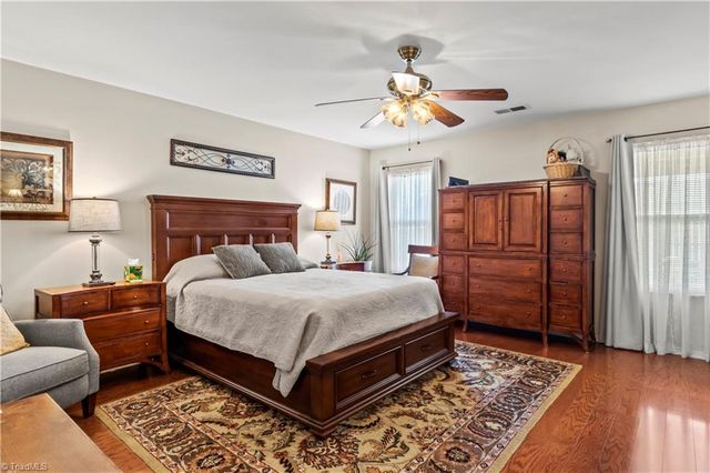 3109 Asheton Grove Court, Winston-salem, NC 27127