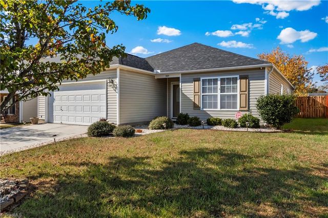 3109 Asheton Grove Court, Winston-salem, NC 27127