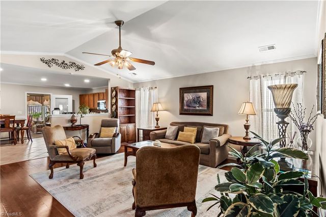 3109 Asheton Grove Court, Winston-salem, NC 27127