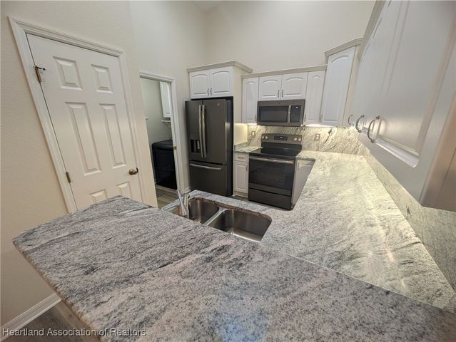 1961 Pine Key Boulevard, Sebring, FL 33870