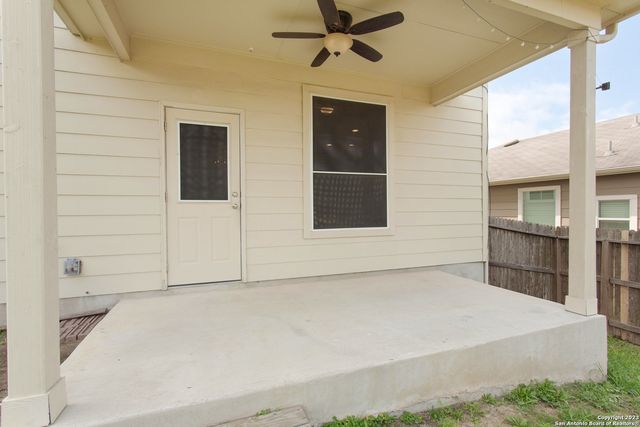 9342 FISHERMAN PRT, Converse, TX 78109