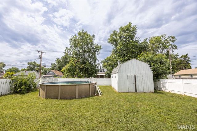 2423 Benton Street, Granite City, IL 62040
