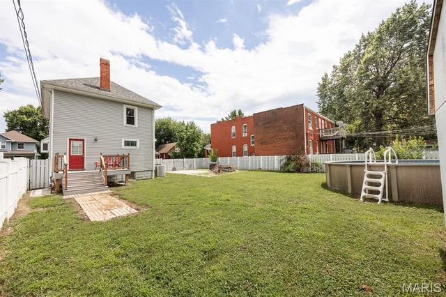 2423 Benton Street, Granite City, IL 62040