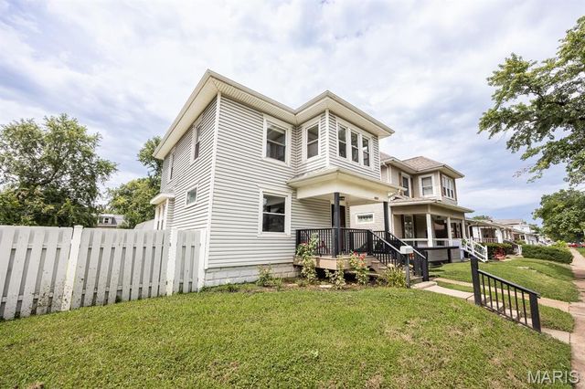 2423 Benton Street, Granite City, IL 62040
