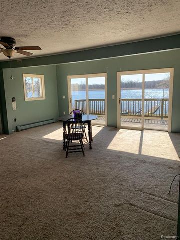 2300 S Baldwin Road, Lake Orion, MI 48360