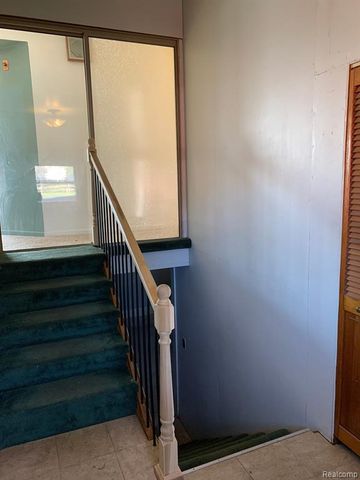 2300 S Baldwin Road, Lake Orion, MI 48360