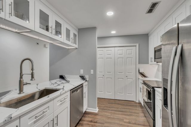 212 Post Creek Rd, Nashville, TN 37221