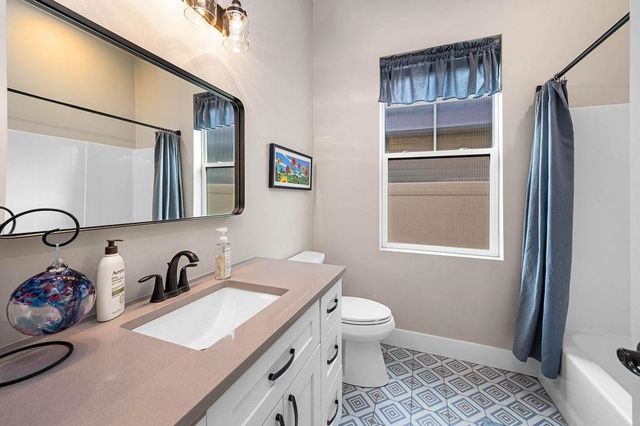 819 RED APPLE ROAD, Grand Junction, CO 81505