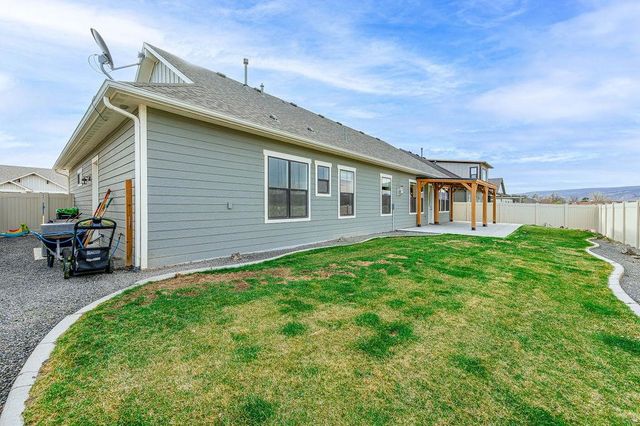 819 RED APPLE ROAD, Grand Junction, CO 81505