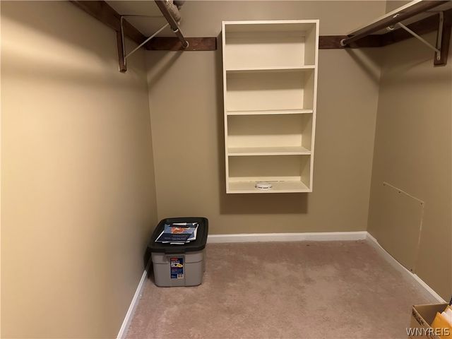 25 Wellington Court, Amherst, NY 14221