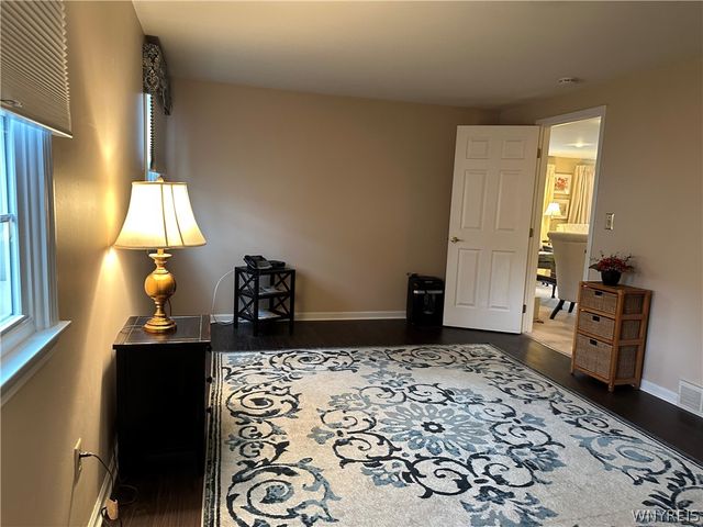 25 Wellington Court, Amherst, NY 14221