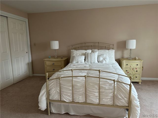 25 Wellington Court, Amherst, NY 14221