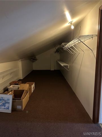 25 Wellington Court, Amherst, NY 14221