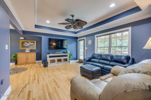 564 Dogwood Drive, Kingsport, TN 37663