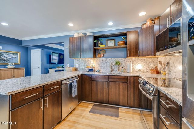 564 Dogwood Drive, Kingsport, TN 37663