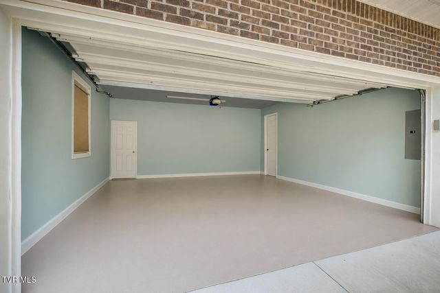 564 Dogwood Drive, Kingsport, TN 37663