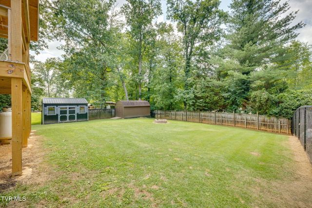 564 Dogwood Drive, Kingsport, TN 37663