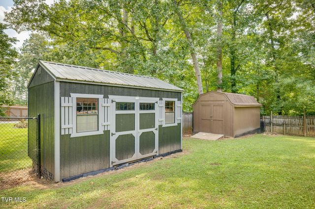 564 Dogwood Drive, Kingsport, TN 37663