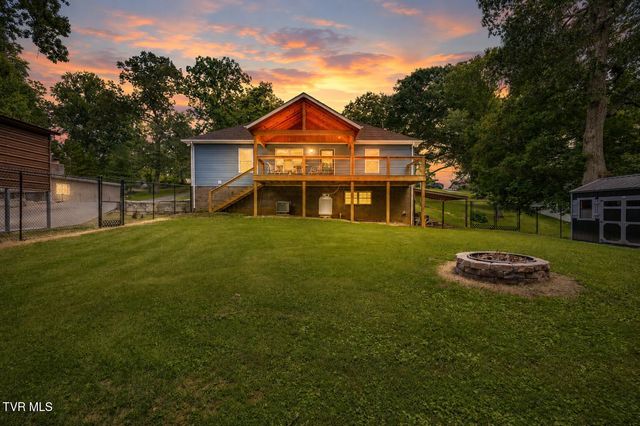 564 Dogwood Drive, Kingsport, TN 37663